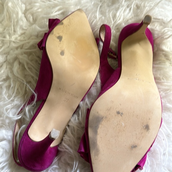 Designer ELIA.B of London, Jennifer ruffle fuchsia, color heels Size 37 - Picture 6 of 7